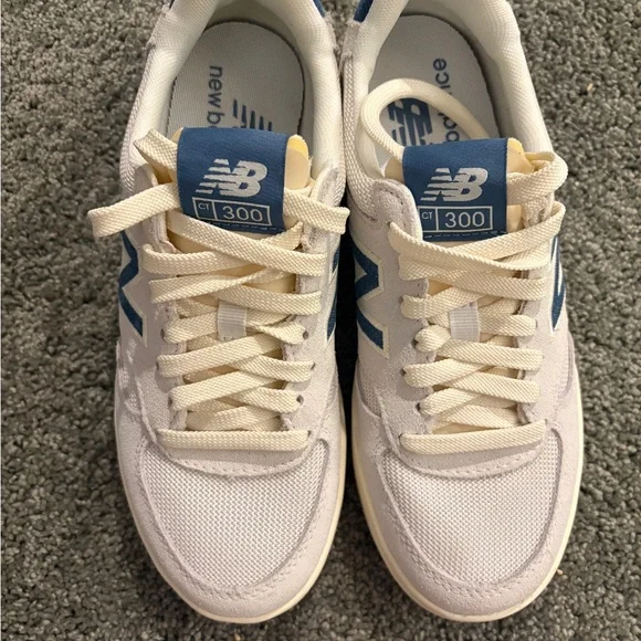 NEW BALANCE CT300 sneakers size 6.5 - Picture 2 of 4